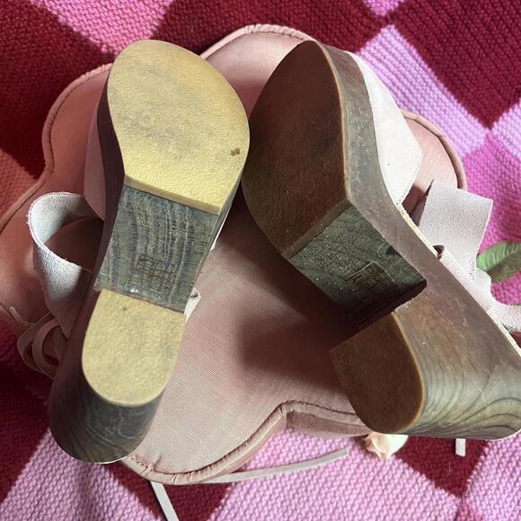 blush pink suede leather Maryjane clogs - Picture 8 of 8